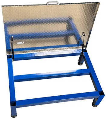 Cable Step Cover, Opening Top, with lid raised on gas struts